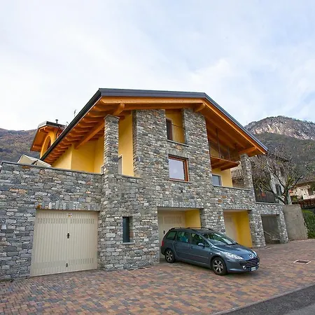 Magnolia Vista *